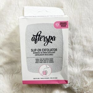 🔮 5/$25 Afterspa Slip-On Exfoliator‎